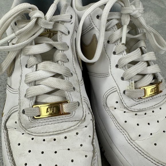 Nike Air Force 1 Essential White Beige Women's Size 7 5 - Picture 8 of 14